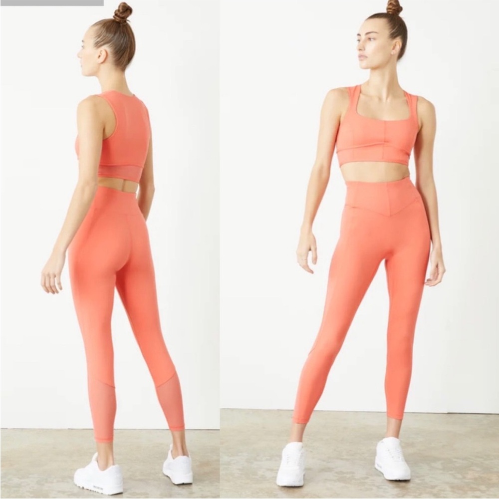 Le Ore Andria Legging in Coral NWOT